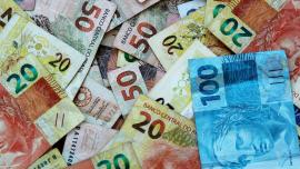 notas de dinheiro real